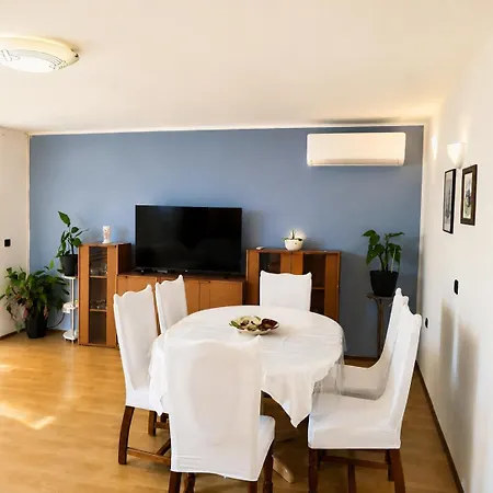 Apartment Tomsic Smarje (Koper)